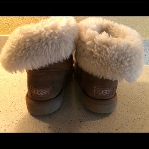 Size 5 UGG boots